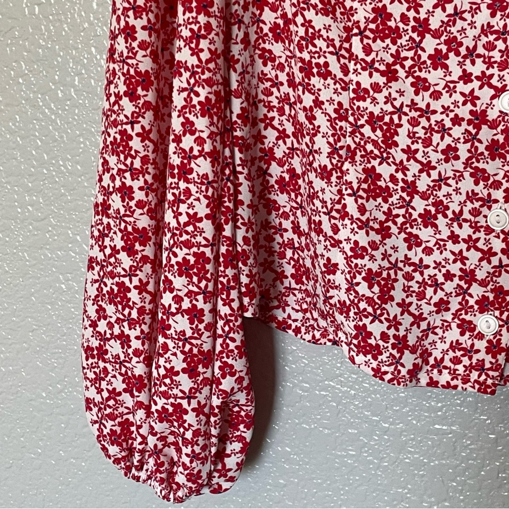 Lush Red & White Floral Print V Neck Long Sleeve Button Down Top, Size XS - Picture 6 of 11